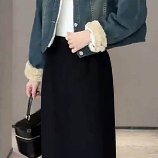 黒 スカート 裾ベンツ入りベーシックフレアスカート