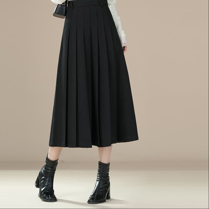 黒 スカート しなやかプリーツロングスカート