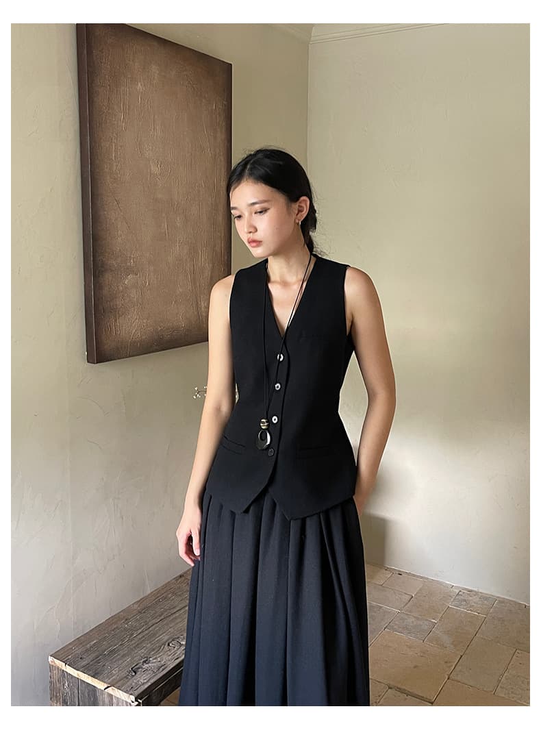 黒 スカート 大人のゆったりベスト付きスカート
