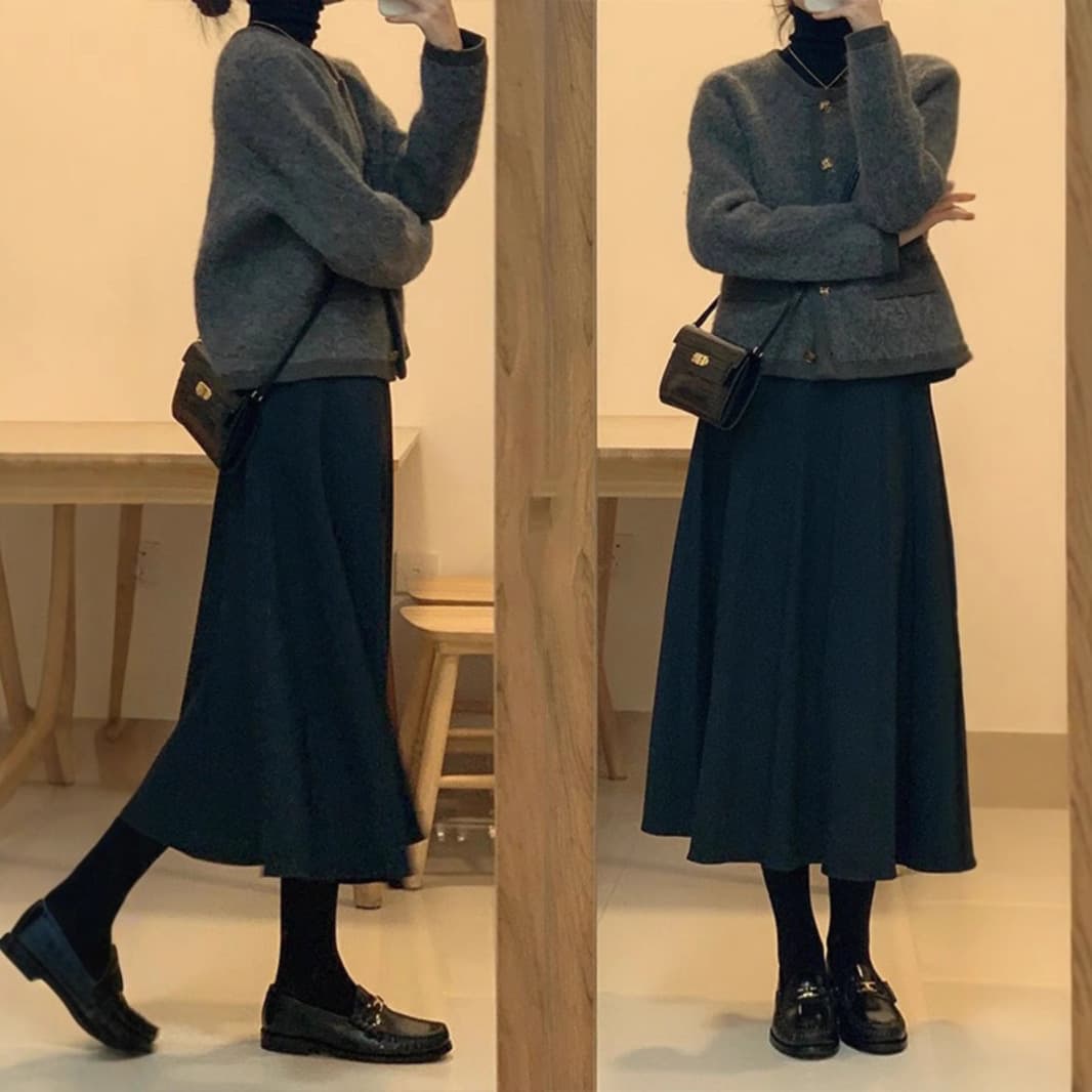 黒 スカート なめらか素材フレアロングスカート