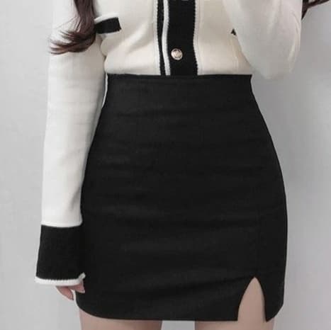 黒 スカート フロントスリット入りミニスカート
