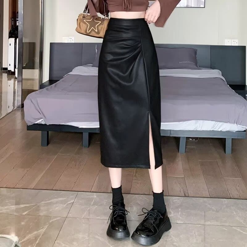 黒 スカート 合皮スリットとろみロングスカート