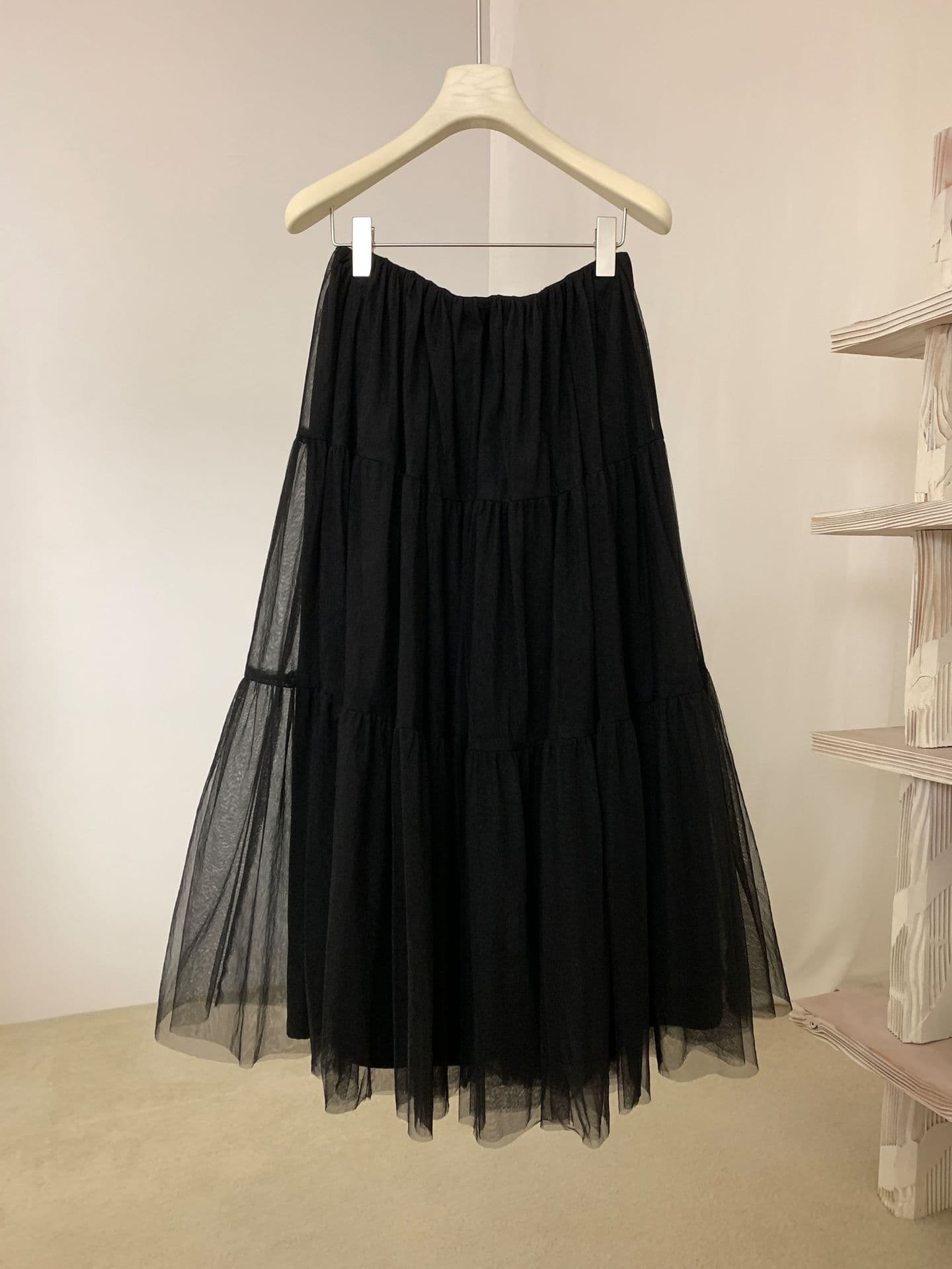 黒 スカート ふんわりチュール重ねロングスカート