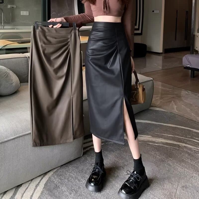黒 スカート 合皮スリットとろみロングスカート
