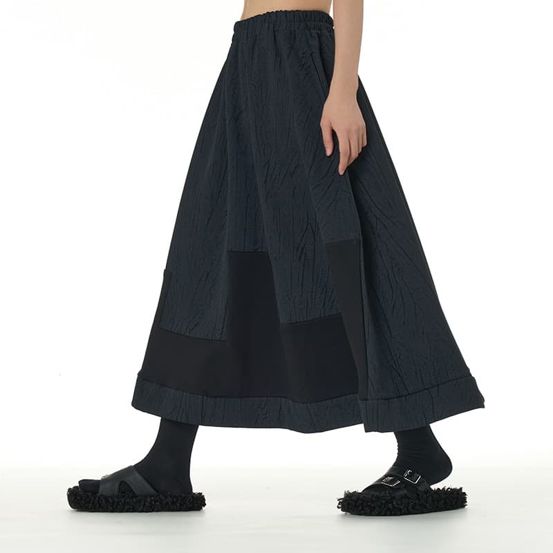 黒 スカート シワ加工ロング丈切替スカート