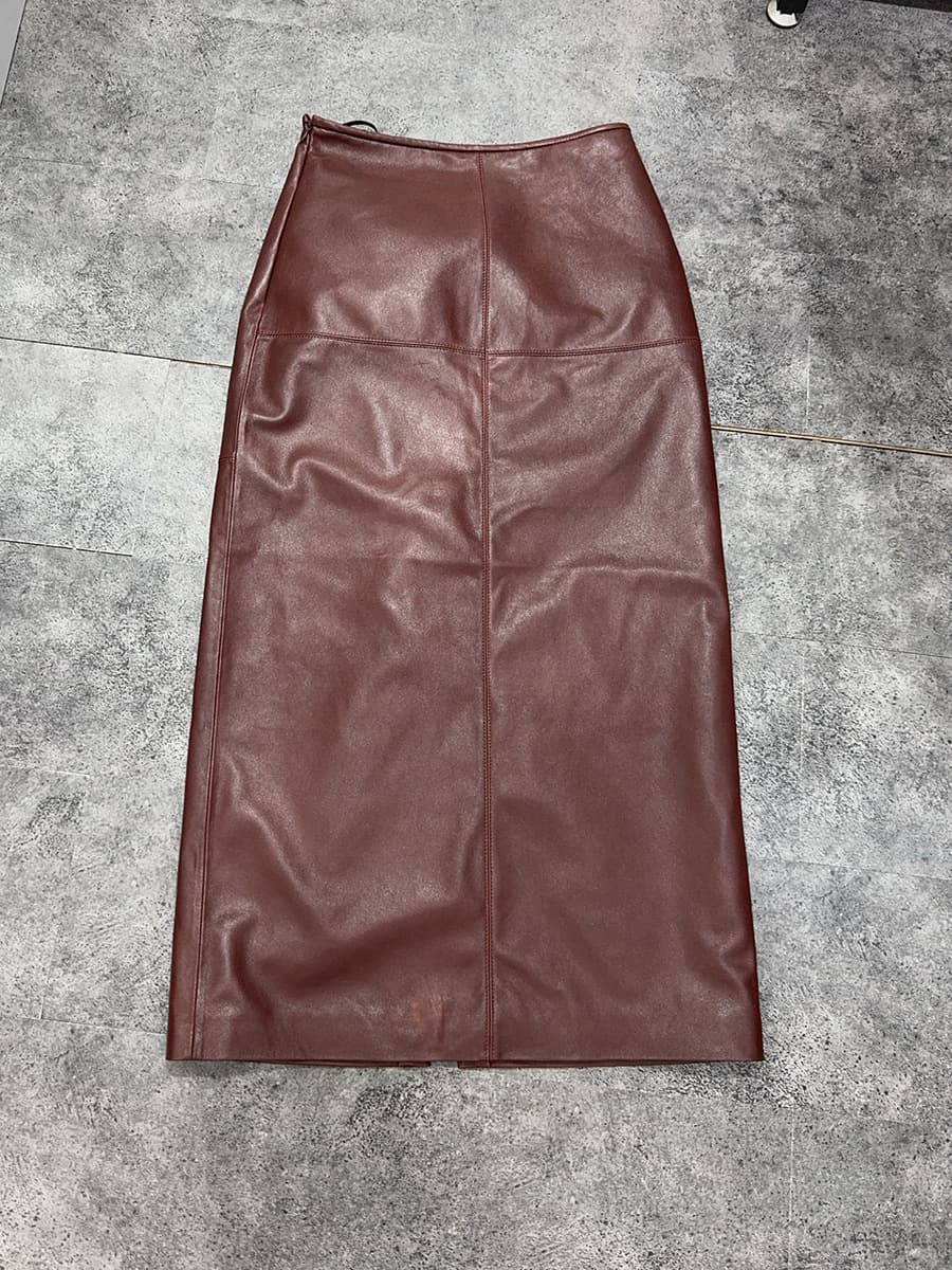黒 スカート しなやかレザースカート