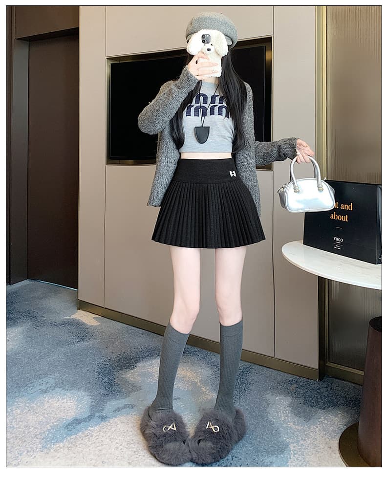 黒 スカート 蝶結び付きミニプリーツスカート