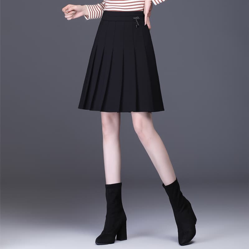 黒 スカート 上品プリーツ ミドル丈 フレアスカート
